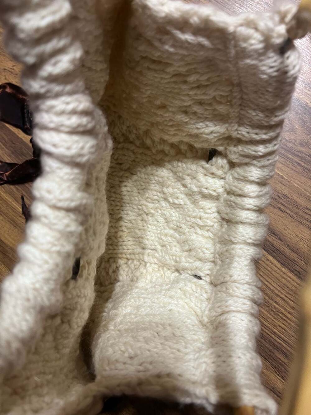Cream Knitted Top Handle Bags, Everyday Handmade Bag - Picture 3 of 4